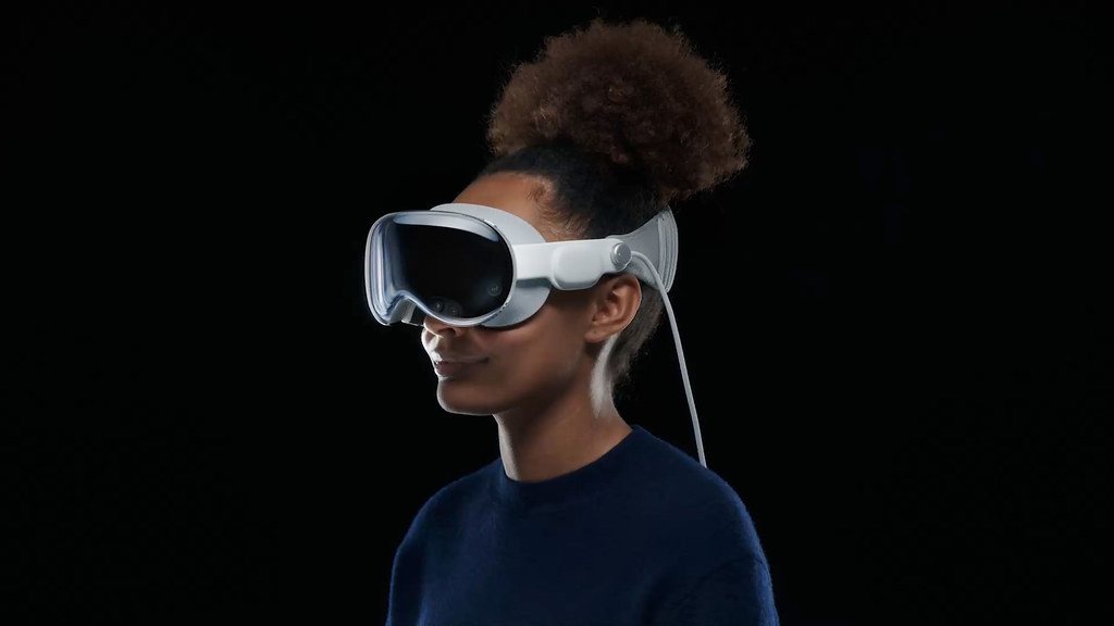 Cómo funcionan las Apple Vision Pro: Un viaje a la computación espacial